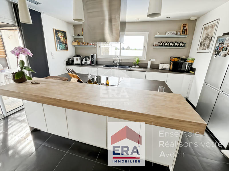 Maison - 125 m² - 4 pièces