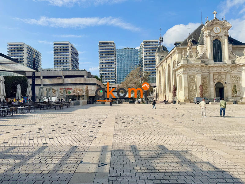 Local commercial - 81 m²