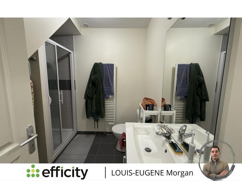 Immeuble - 150 m² - 10 pièces