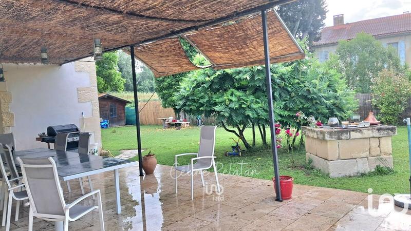 Maison - 258 m² - 8 pièces