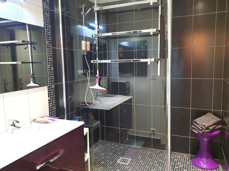 Maison - 260 m² - 10 pièces