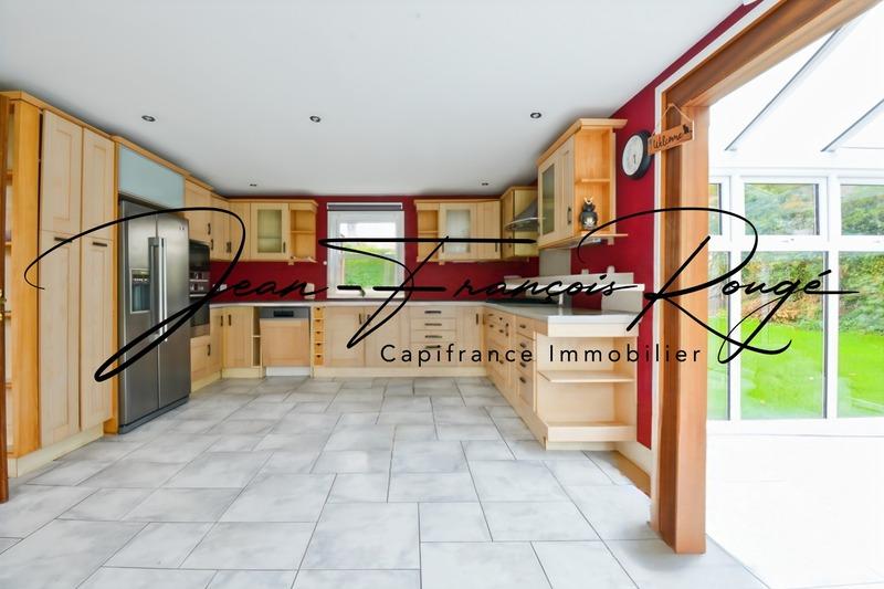 Maison - 190 m² - 7 pièces