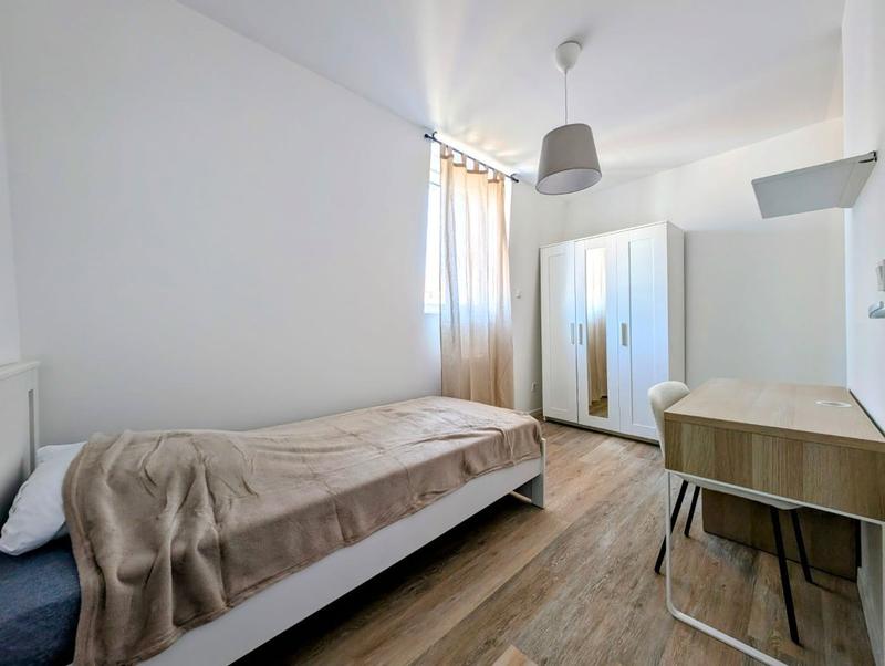 Maison - 84 m² - 6 pièces