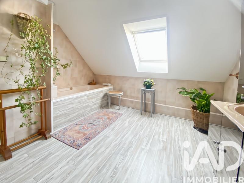 Maison - 132 m² - 6 pièces