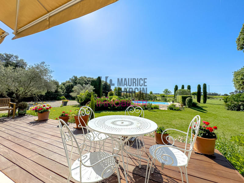 Maison - 200 m² - 8 pièces