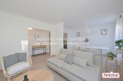 Appartement - 104 m² - 5 pièces
