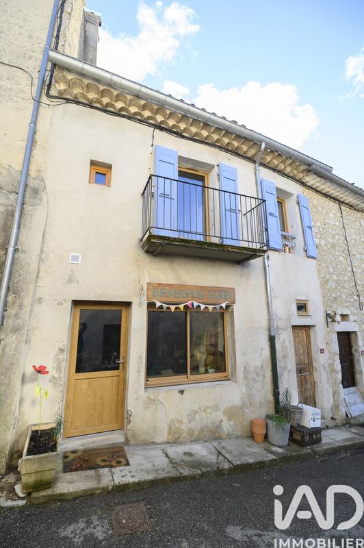 Maison de village - 100 m² - 3 pièces