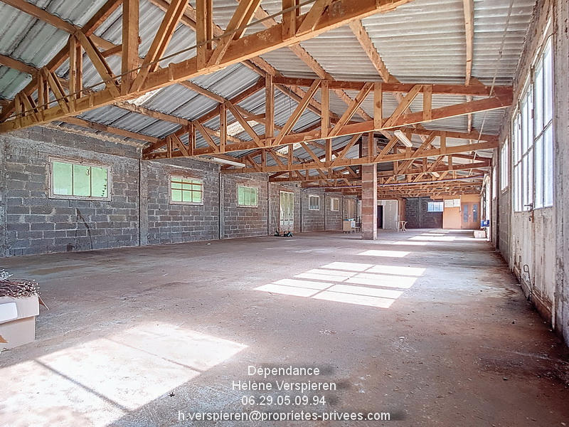 Maison - 217 m² - 10 pièces