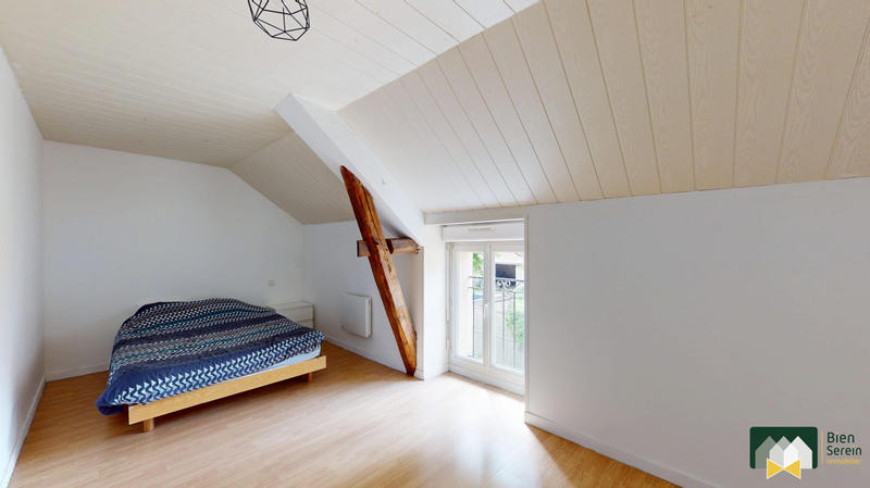 Maison - 104 m² - 4 pièces