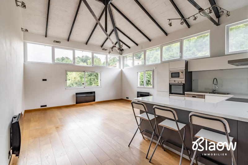 Duplex - 89 m² - 4 pièces