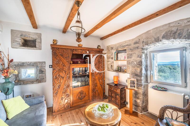 Maison - 163 m² - 8 pièces