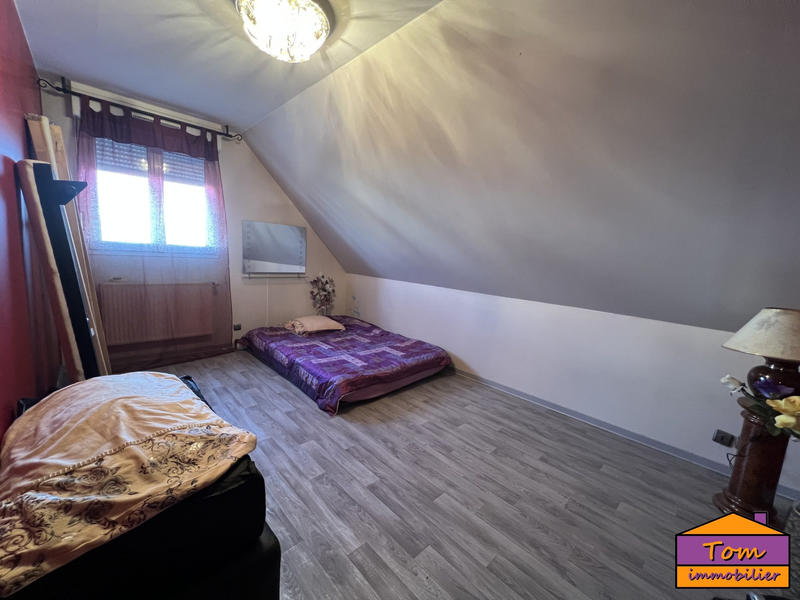 Maison - 102 m² - 6 pièces