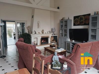 Maison - 163 m² - 5 pièces