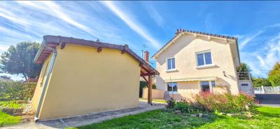 Maison - 115 m² - 4 pièces