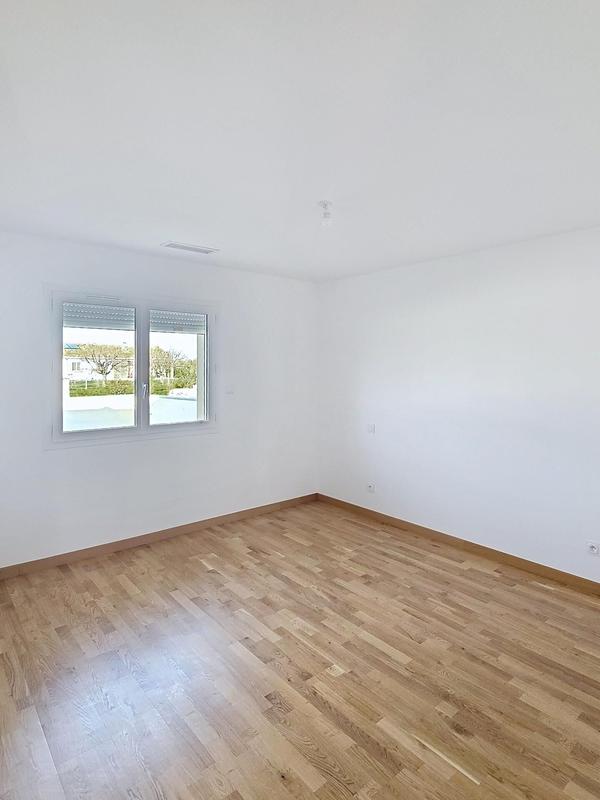 Maison - 120 m² - 4 pièces