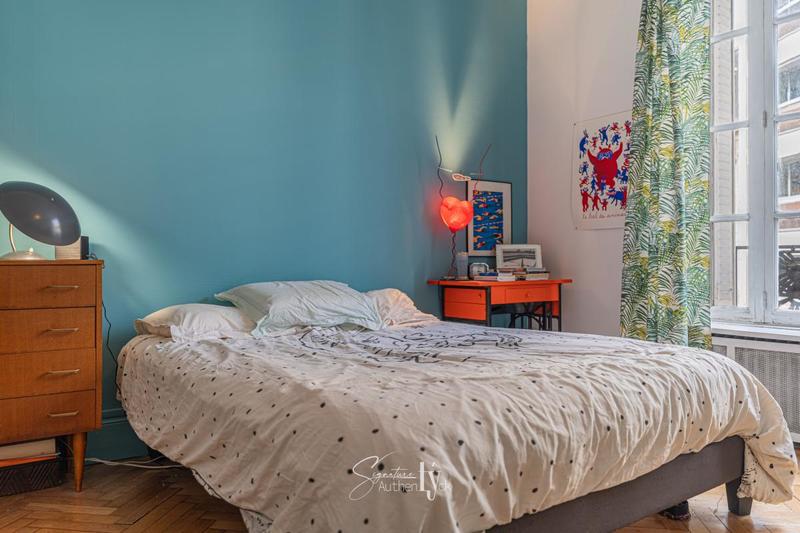 Appartement - 188 m² - 6 pièces