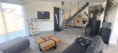 Maison contemporaine - 172 m² - 5 pièces