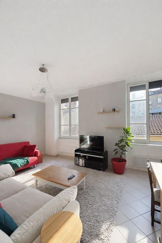 Appartement - 67 m² - 3 pièces