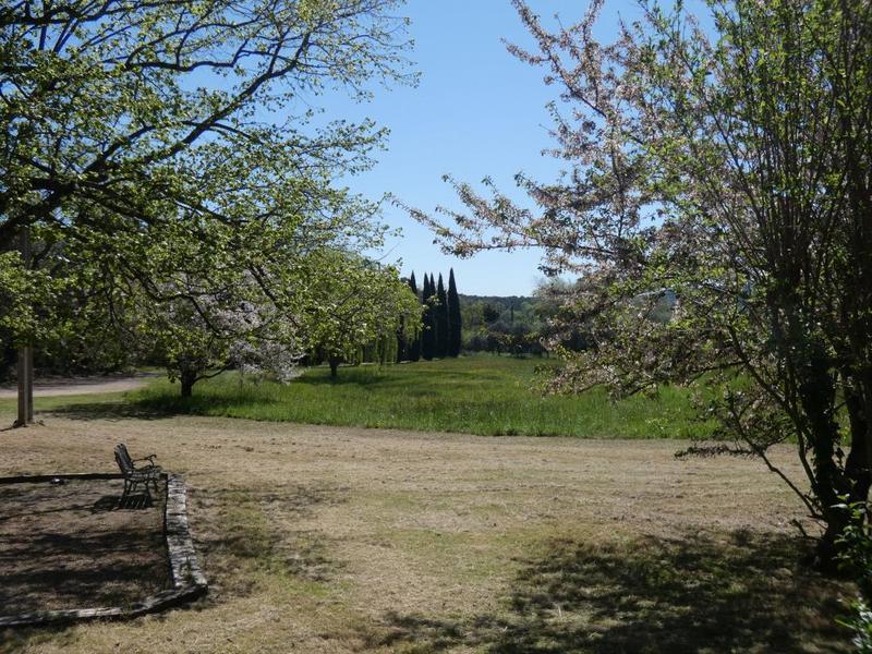 Villa - 305 m² - 9 pièces