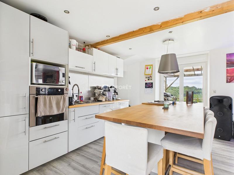 Maison - 145 m² - 7 pièces