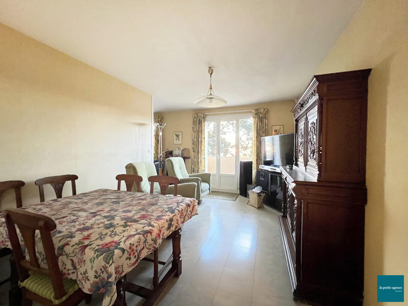 Appartement - 67 m² - 4 pièces