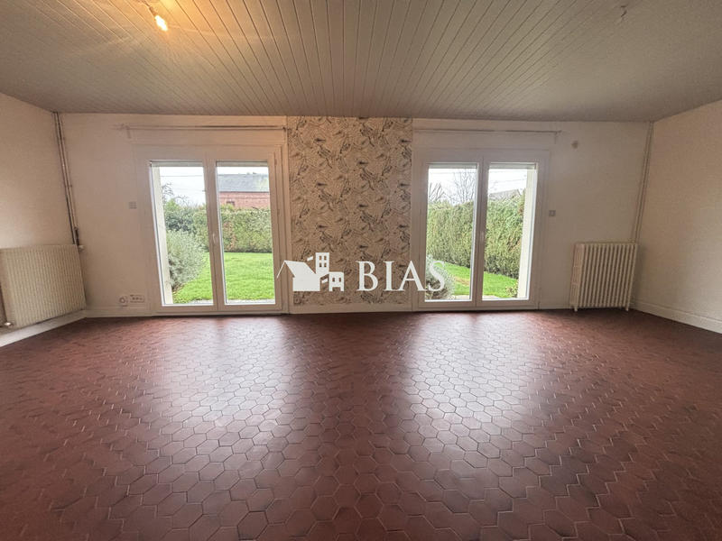 Maison - 84 m² - 4 pièces