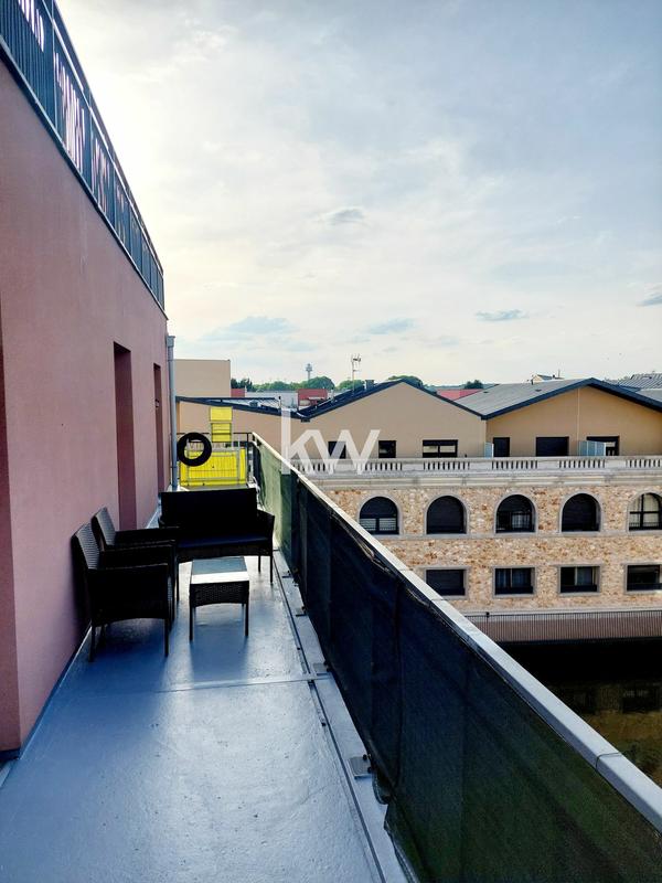 Appartement - 99 m² - 4 pièces