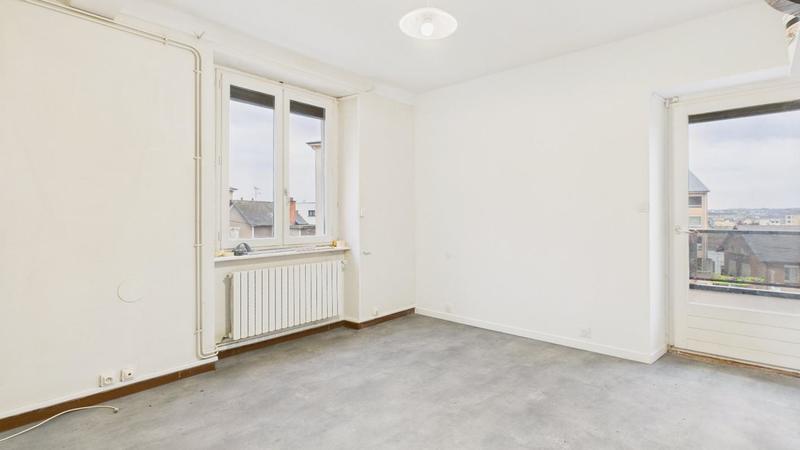 Appartement - 94 m² - 4 pièces