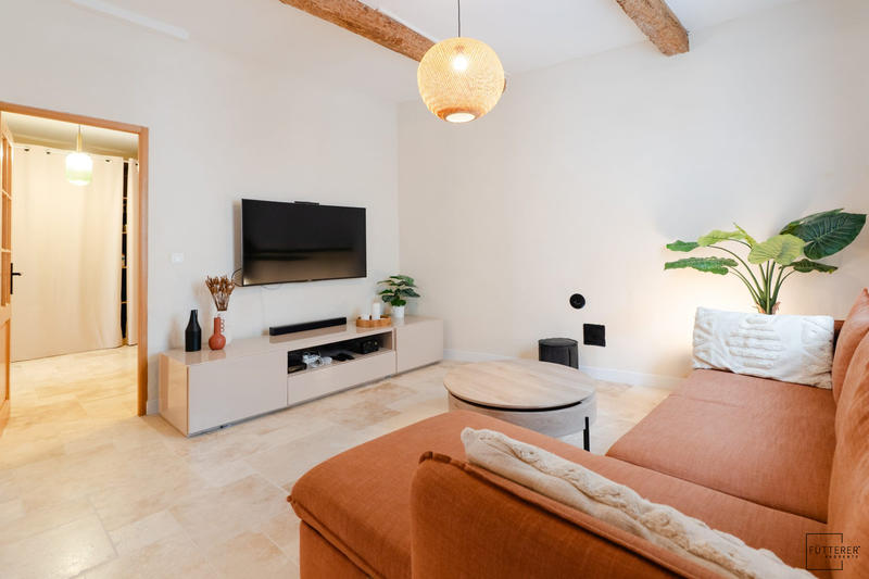 Villa - 220 m² - 6 pièces