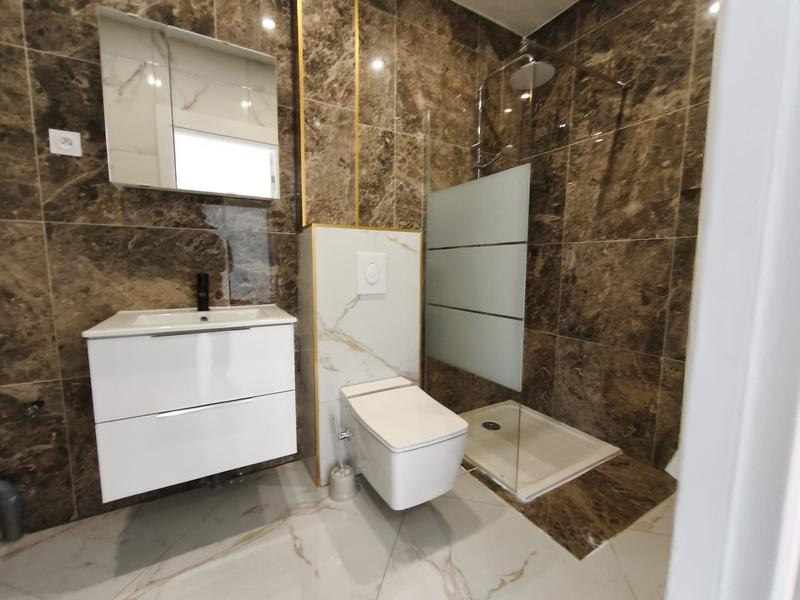 Villa - 230 m² - 8 pièces