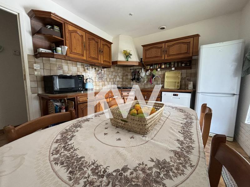 Maison - 150 m² - 8 pièces