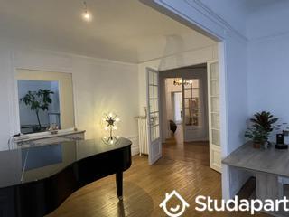 Chambre - 15 m² - 1 pièce