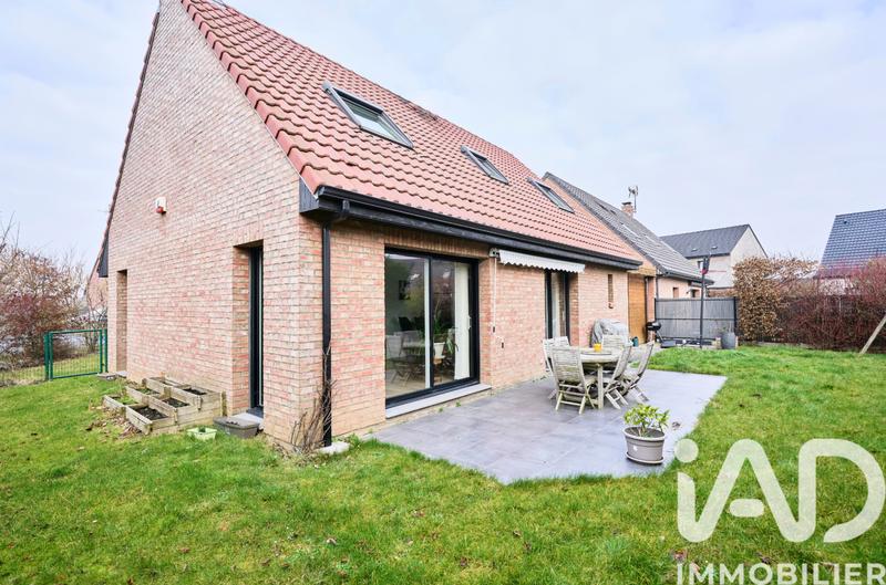 Maison - 122 m² - 6 pièces