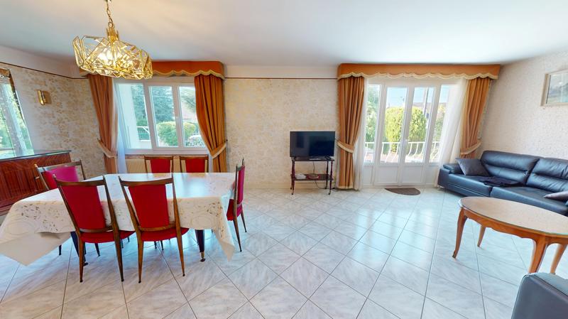 Maison - 130 m² - 5 pièces
