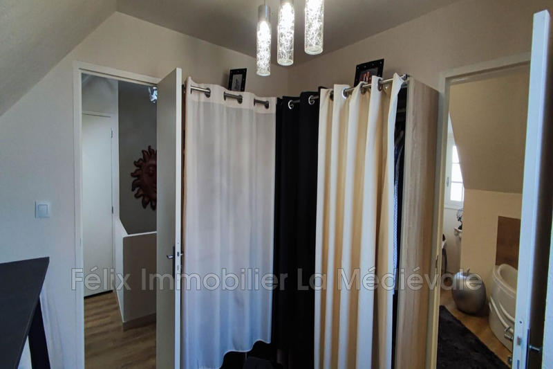 Maison chambre d'hôtes - 155 m² - 7 pièces