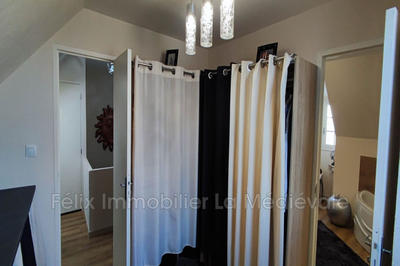 Maison chambre d'hôtes - 155 m² - 7 pièces