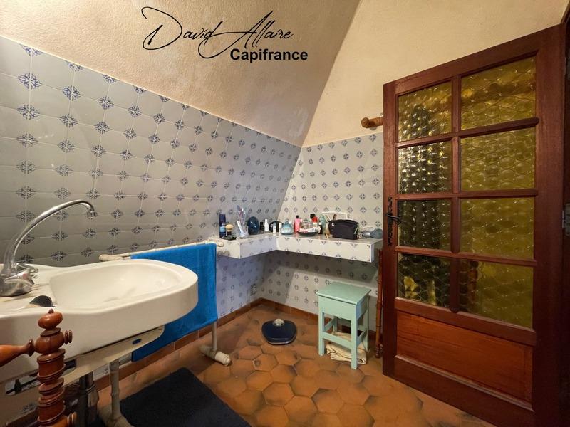 Maison - 110 m² - 4 pièces