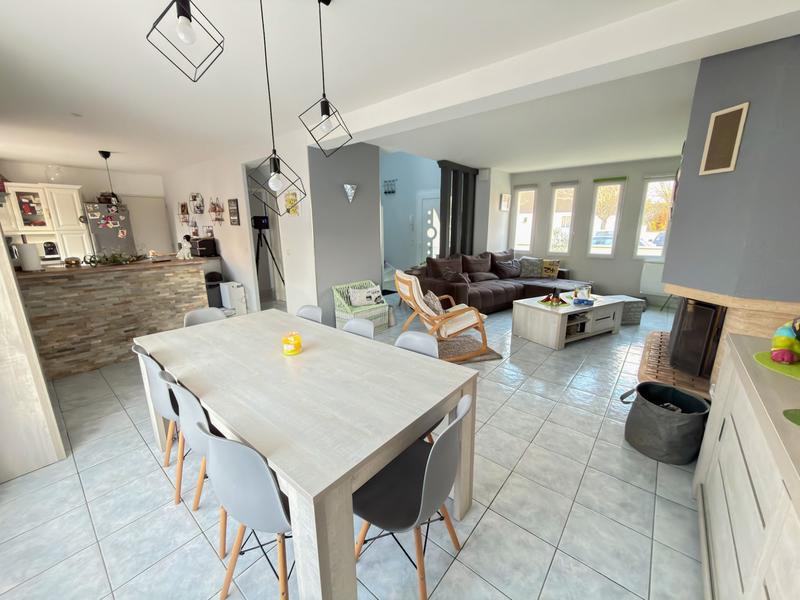 Maison - 125 m² - 7 pièces