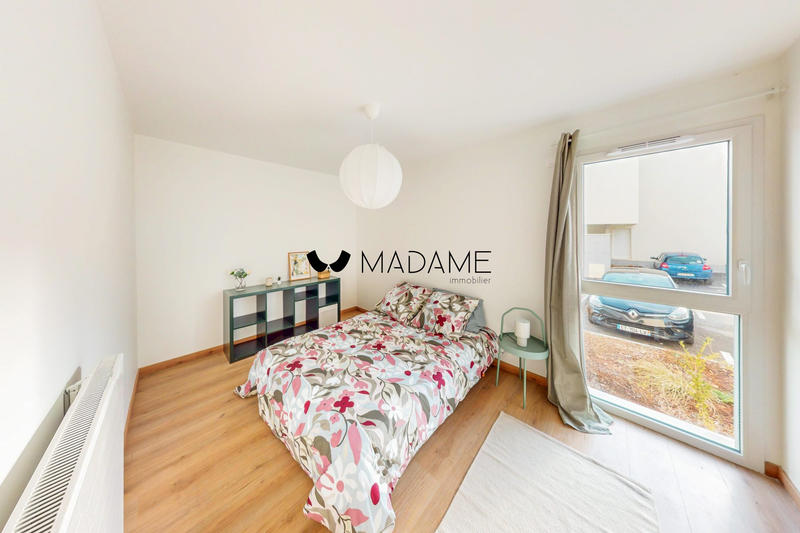 Appartement - 83 m² - 4 pièces