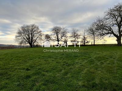 Maison - 202 m² - 8 pièces