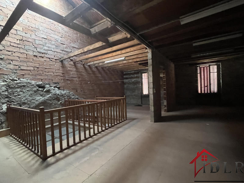 Maison - 186 m² - 7 pièces