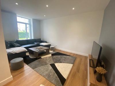 Maison traditionnelle - 107 m² - 4 pièces