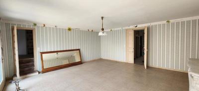 Maison - 255 m² - 9 pièces