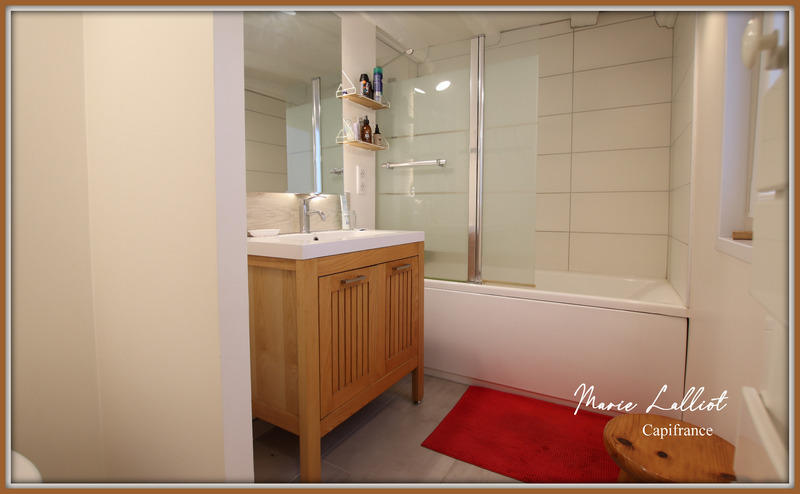 Maison - 176 m² - 7 pièces