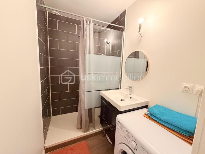 Maison traditionnelle - 112 m² - 6 pièces