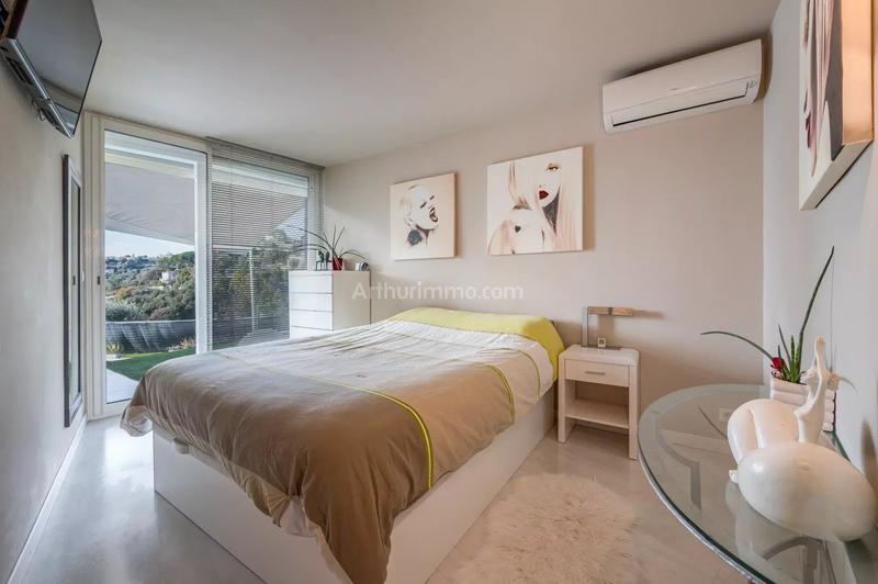 Appartement - 95 m² - 4 pièces