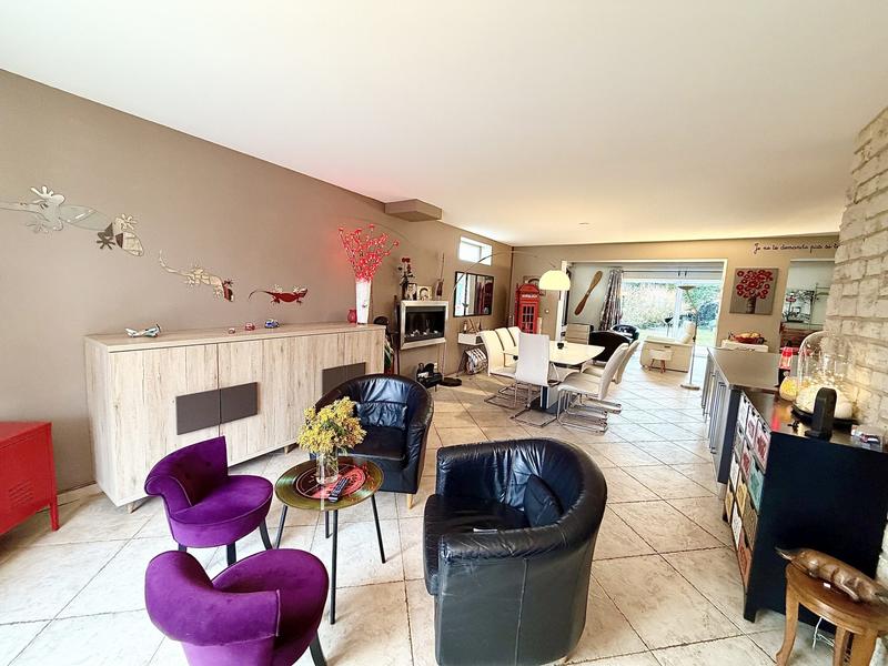 Maison - 140 m² - 6 pièces