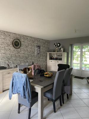 Maison - 97 m² - 5 pièces