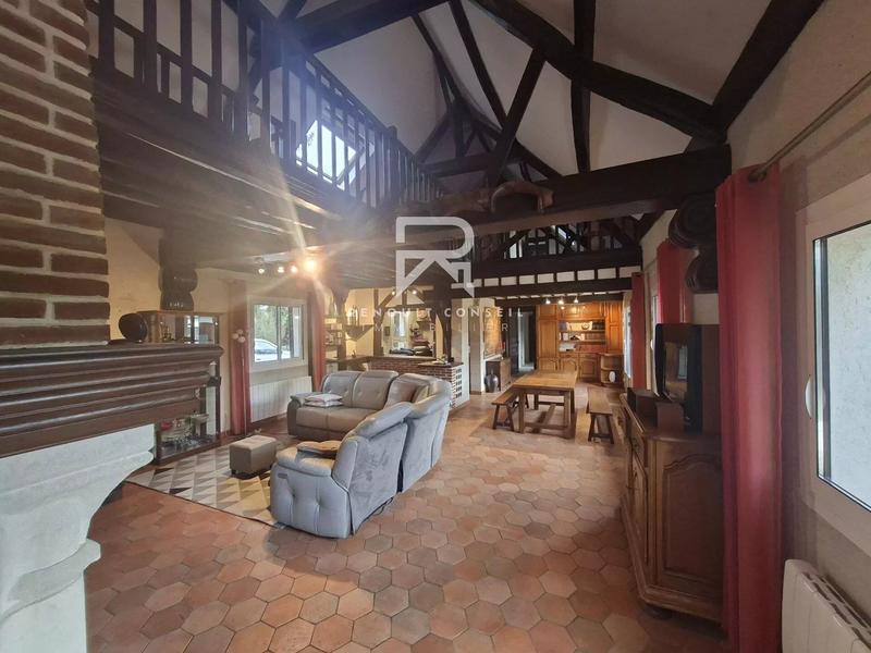 Maison - 146 m² - 5 pièces