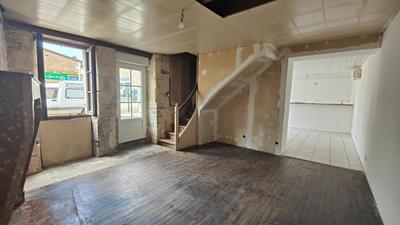 Maison de ville - 90 m² - 4 pièces